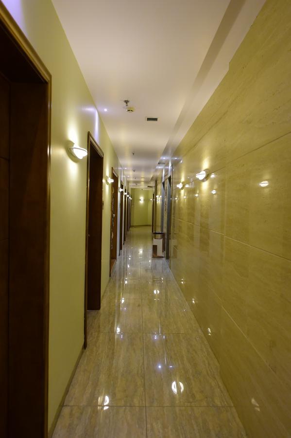 Hotel H - Sandhill Hotels Private Limited Anand Luaran gambar
